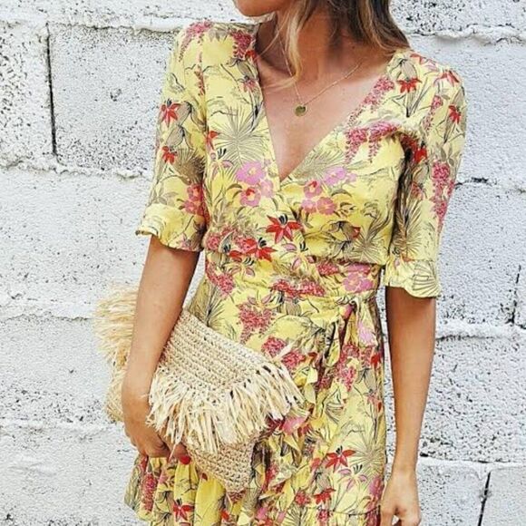 Zara Dresses & Skirts - ZARA CottageCore Floral Blogger Festival Feminine Summer Mini Flowy Wrap Dress S